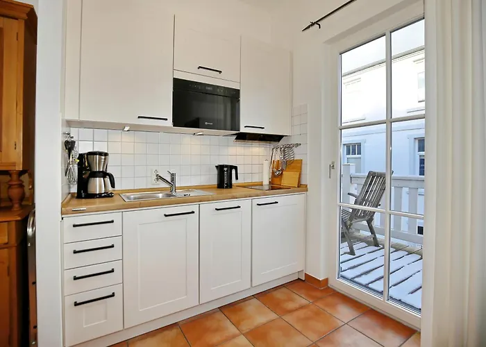 Strandstraße 16 Wohnung 09