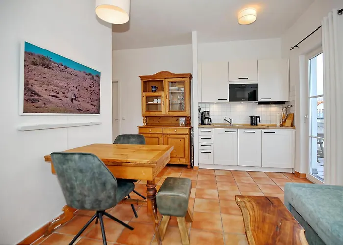 Strandstraße 16 Wohnung 09